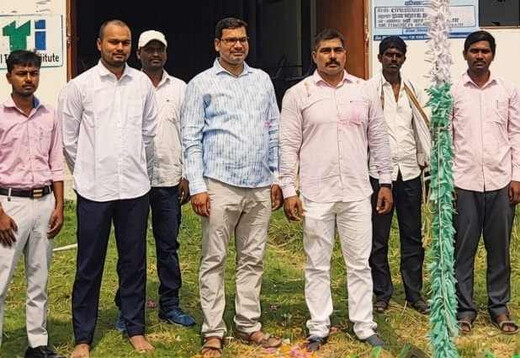 स्वतंत्रता दिवस पर चेतन साधन आईटीआई में ध्वजारोहण, युवाओं को हुनर से आत्मनिर्भर बनाने पर जोर